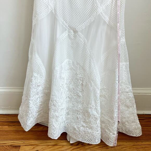 NWT Mac Duggal White Wedding Dress 14 Corset Plunge Trumpet Lace Gown - Picture 7 of 16